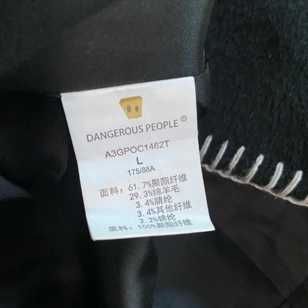 Dangerous People ,RARE branded Mens Trench Coat 🧥 - Picture 9 of 10
